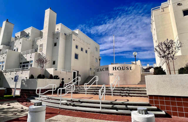 7701 Atlantic Ave - 7701 Atlantic Avenue, Margate City, NJ 08402