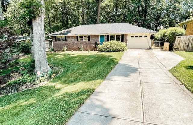 116 Indian Trail photos photos