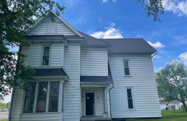 585 West North Street - 1 Gallery 1