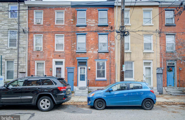 924 N RANDOLPH STREET - 924 North Randolph Street, Philadelphia, PA 19123