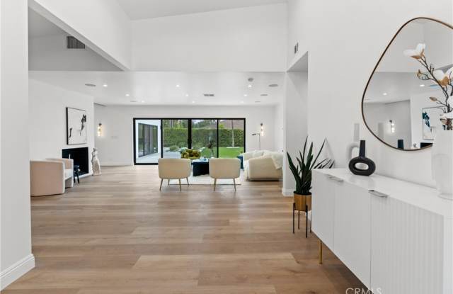 23427 Canzonet Street Gallery 2