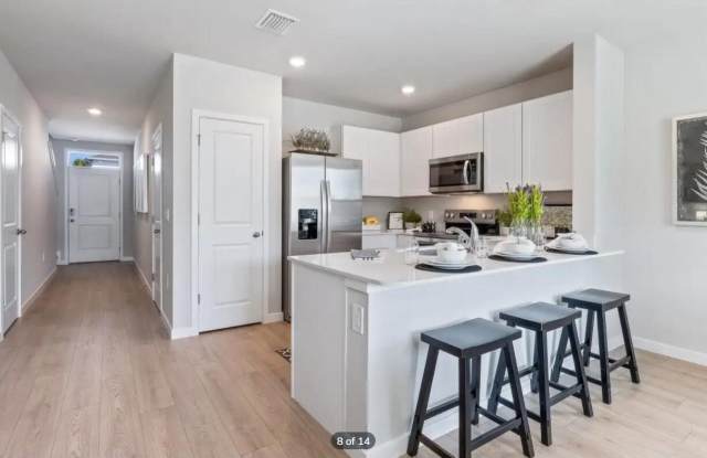 8225 Everly Preserve Drive Gallery 4