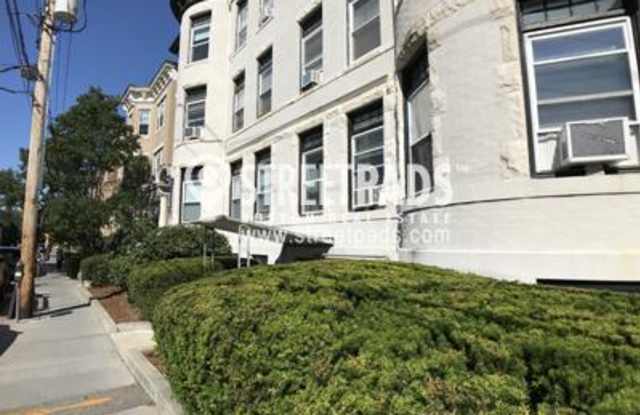 17 Green St. photos photos