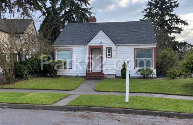 Tacoma 2 Bedroom 2 Bathroom Home with Washer/Dryer Hook-Ups & Lawncare Included! Gallery 1