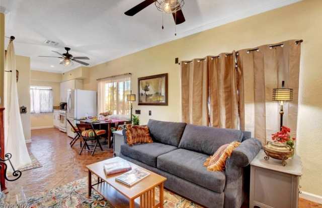 481 Benedict (Casita) Drive Gallery 2