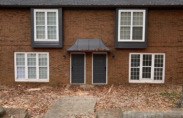 5345 Ridgemere Ct - 5345 Ridgemere Court, Stone Mountain, GA 30083