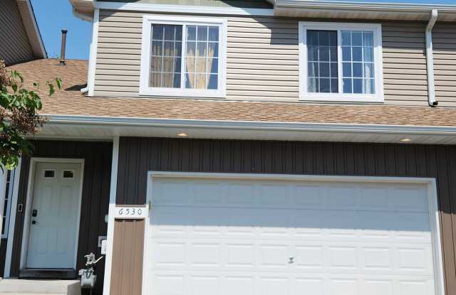 Ready to go forest lake 3 bed 4 bath townhouse! photos photos