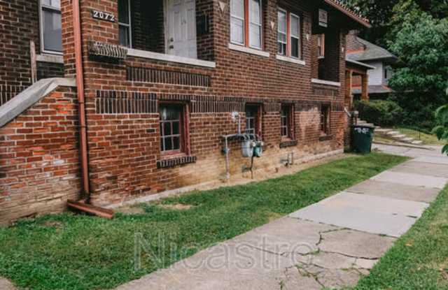 2072 Indianola Avenue Gallery 4