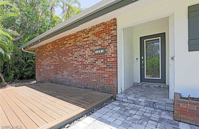 1352 Shadow Lane photos photos