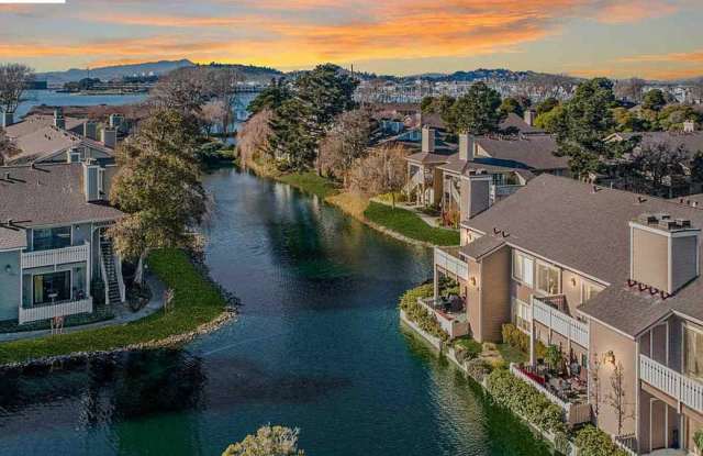2 bedroom / 2 bath condo - Waterfront Available SOON in Richmond! photos photos