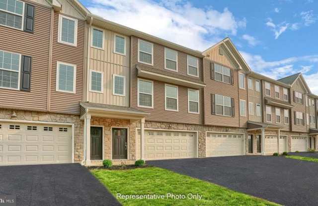 1817 SHADY LANE photos photos