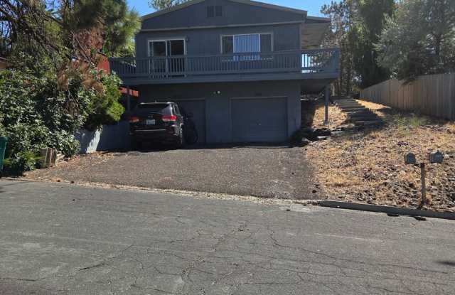 Very nice duplex 2 bedroom 1 bathroom photos photos