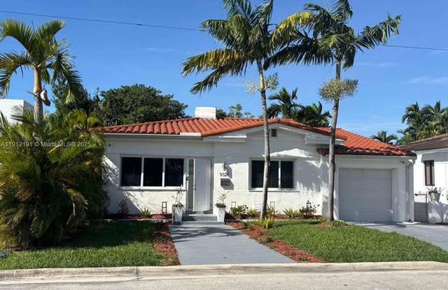 9324 Byron Ave photos photos