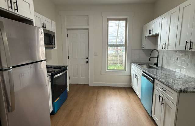 Newly Renovated 3-bedroom, 2.5 bath Townhome in Merion Village with Single-Car Garage Gallery 1