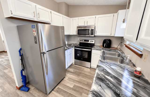 5915 Laporte Dr Gallery 2