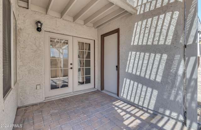 6816 S SNYDER Lane Gallery 3