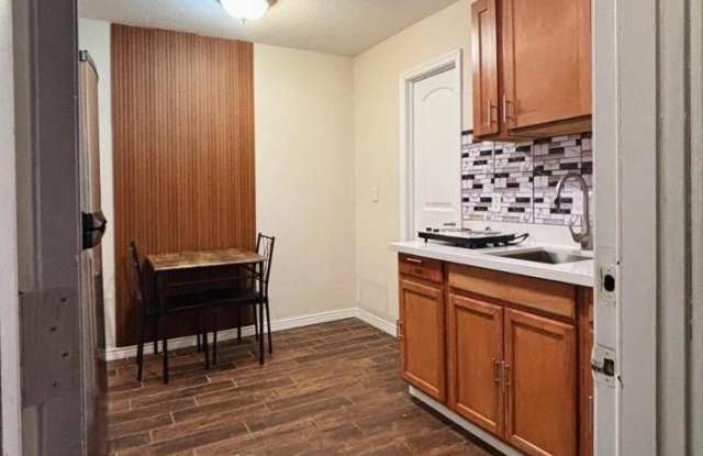 4810 N 69th Drive photos photos