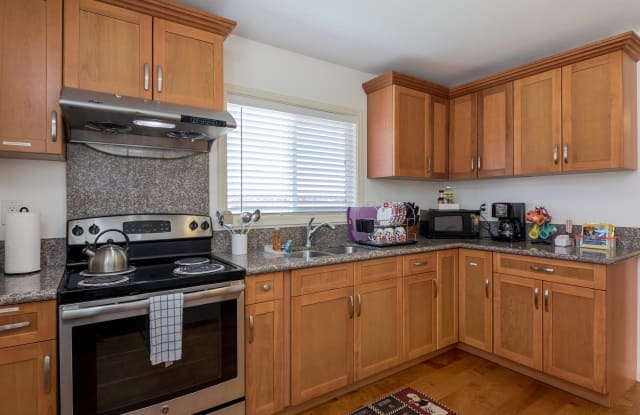 1427 Hala Drive - 1427 Hala Drive, Honolulu, HI 96817