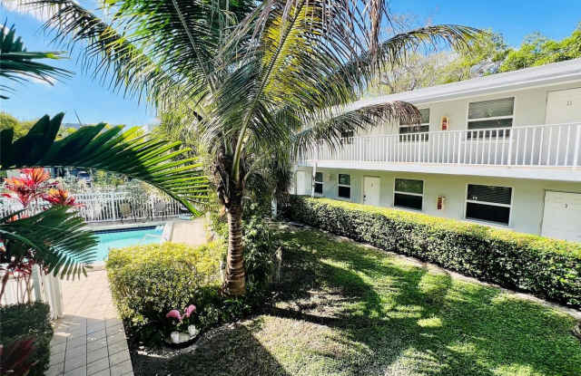 Charming 1/1 Centrally Located In The Heart Of Victoria Park photos photos