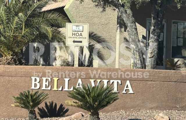 Avail Immediately: Beautiful 2 Bedroom 1 Bathroom condo Freshly Painted, New Carpet photos photos