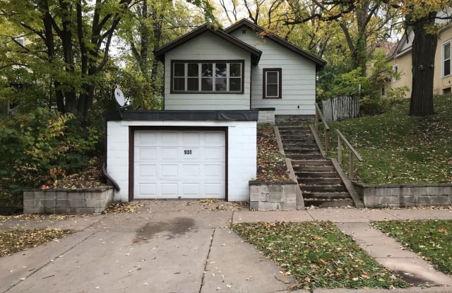 938 Clark St - 938 North Clark Street, St. Paul, MN 55130