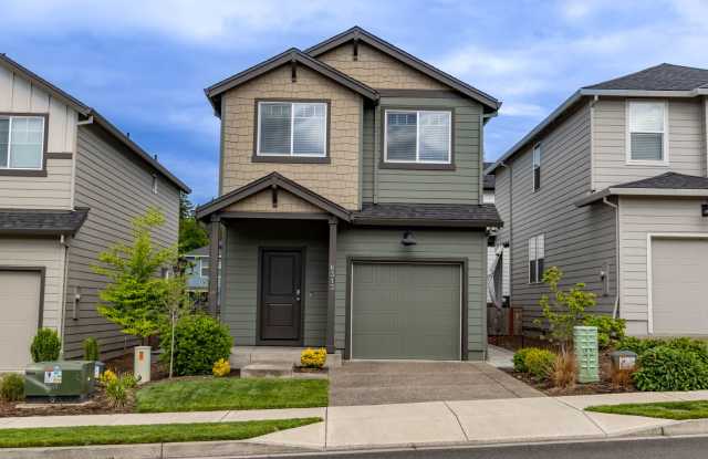 Three bedroom home built in 2021 - With Air Conditioning photos photos