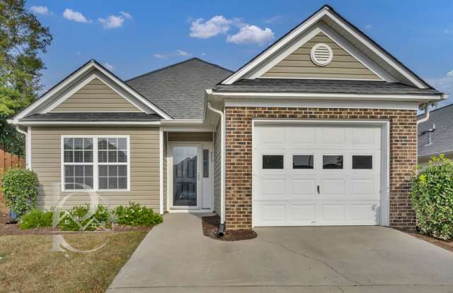 TWO BEDROOM GARDEN HOME IN GATED COMMUNITY photos photos