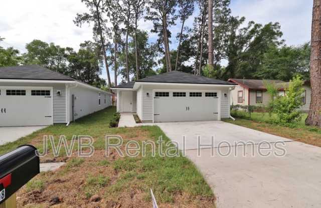 3508 Phyllis St photos photos