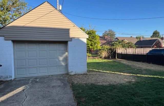 1020 Warwick Place Gallery 4