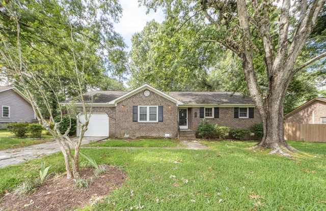 3 Bedroom 2 Bath Home in Briarwood - Summerville photos photos