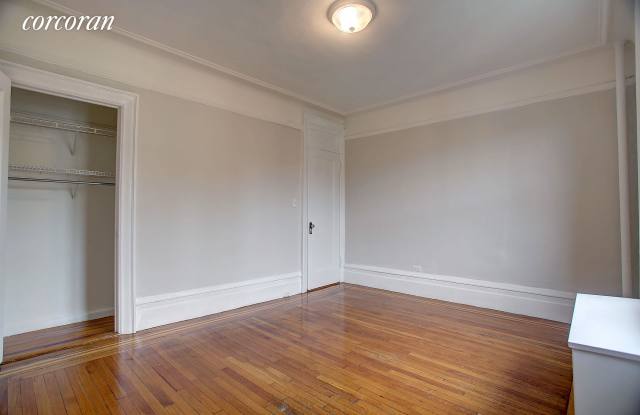 158 West 81st Street Gallery 4