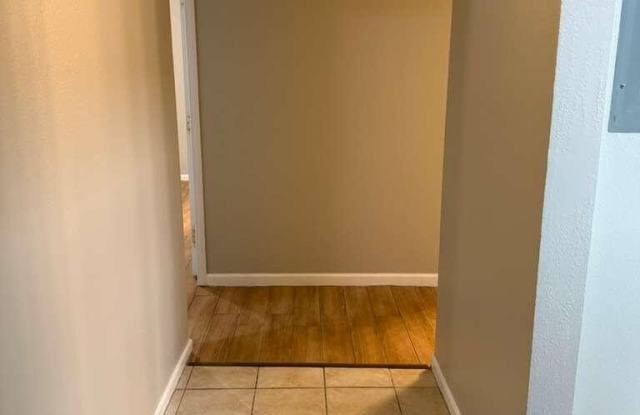 3864 LA MIRADA Drive Gallery 4