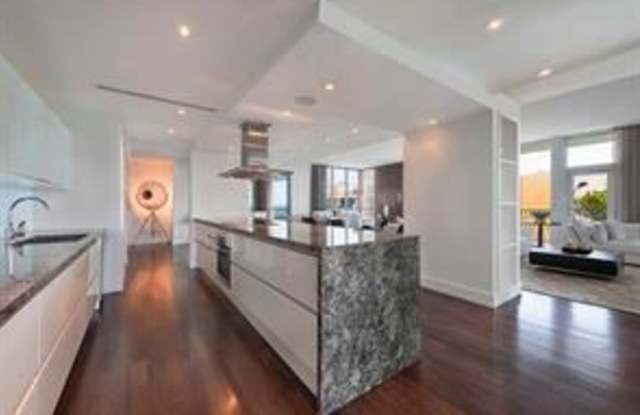 1500 Ocean Dr Unit PH 2 Gallery 3