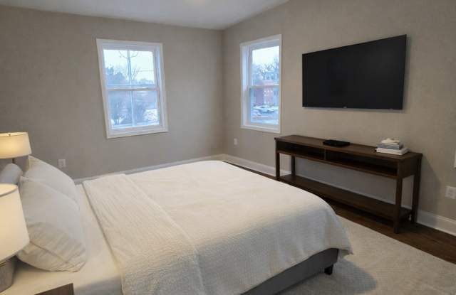 1625 Edmondson Ave photos photos