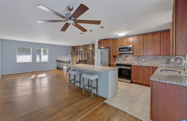 2751 MCELROY DR Gallery 3
