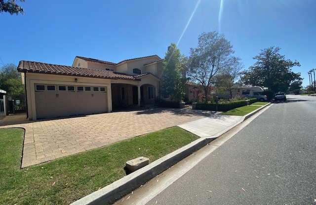 4620 E Harvey Way Gallery 2