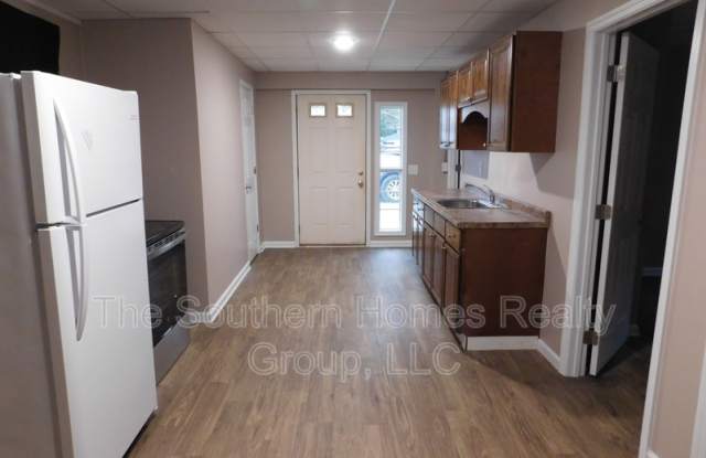 1219 Pennsylvania Avenue - A Gallery 4