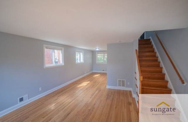1328 Deanwood Rd Gallery 3