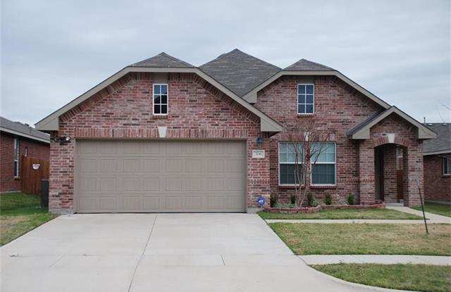 706 Bastrop Drive - 706 Bastrop Drive, Arlington, TX 76002
