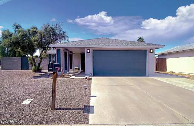 SWEET home in the highly desirable Chandler, Arizona! You Don't Wanna Miss This! photos photos