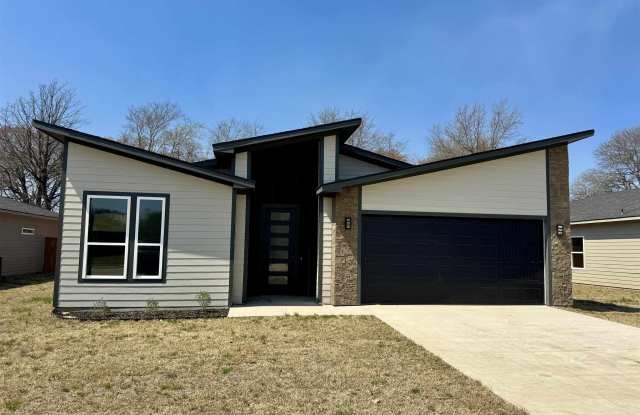 15520 Greenhouse Way photos photos