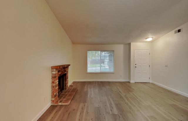 Freshly Remodeled 4/2 House in Oakley Available Now! - 5031 Fernwood Circle, Oakley, CA 94561