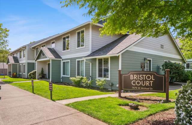 Bristol Court Apartments photos photos