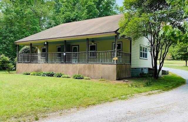 7537 Craig Mill Rd - 7537 Craig Mill Road, Lunenburg County, VA 23944