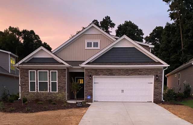 3 Bedroom Single Family Home in Whitsett - 6470 Grogan Hill Road, Guilford County, NC 27377