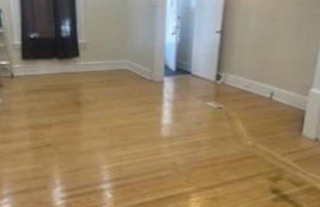 926 Forrester Avenue Gallery 4