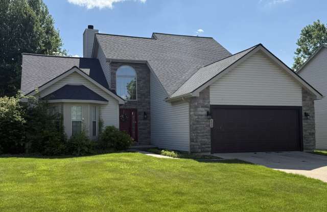 603 East Castlebury Circle photos photos
