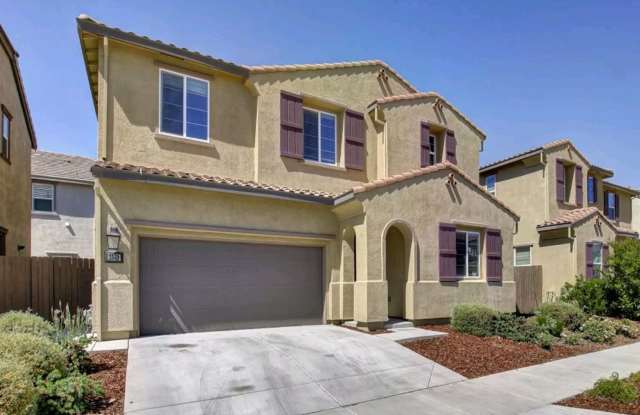 3 Bedroom 3 Bathroom Home with Open Floor Plan and Loft in New Community photos photos