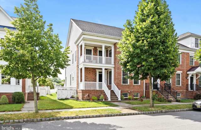 12 MCCABE STREET - 12 Mccabe Street, Robbinsville, NJ 08691