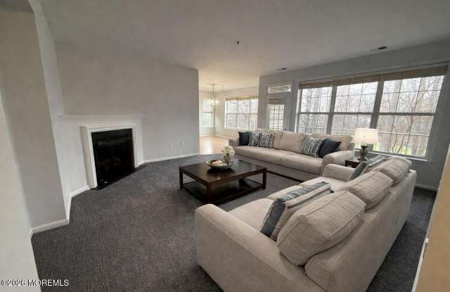 554 Saint Andrews Place photos photos